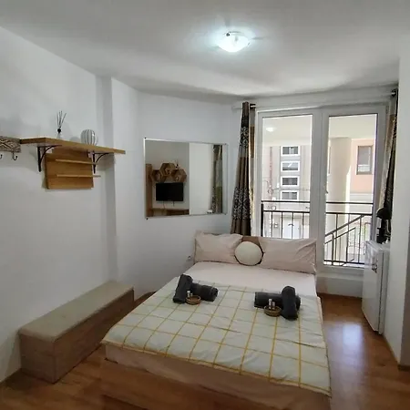 Good Mood Apartment *